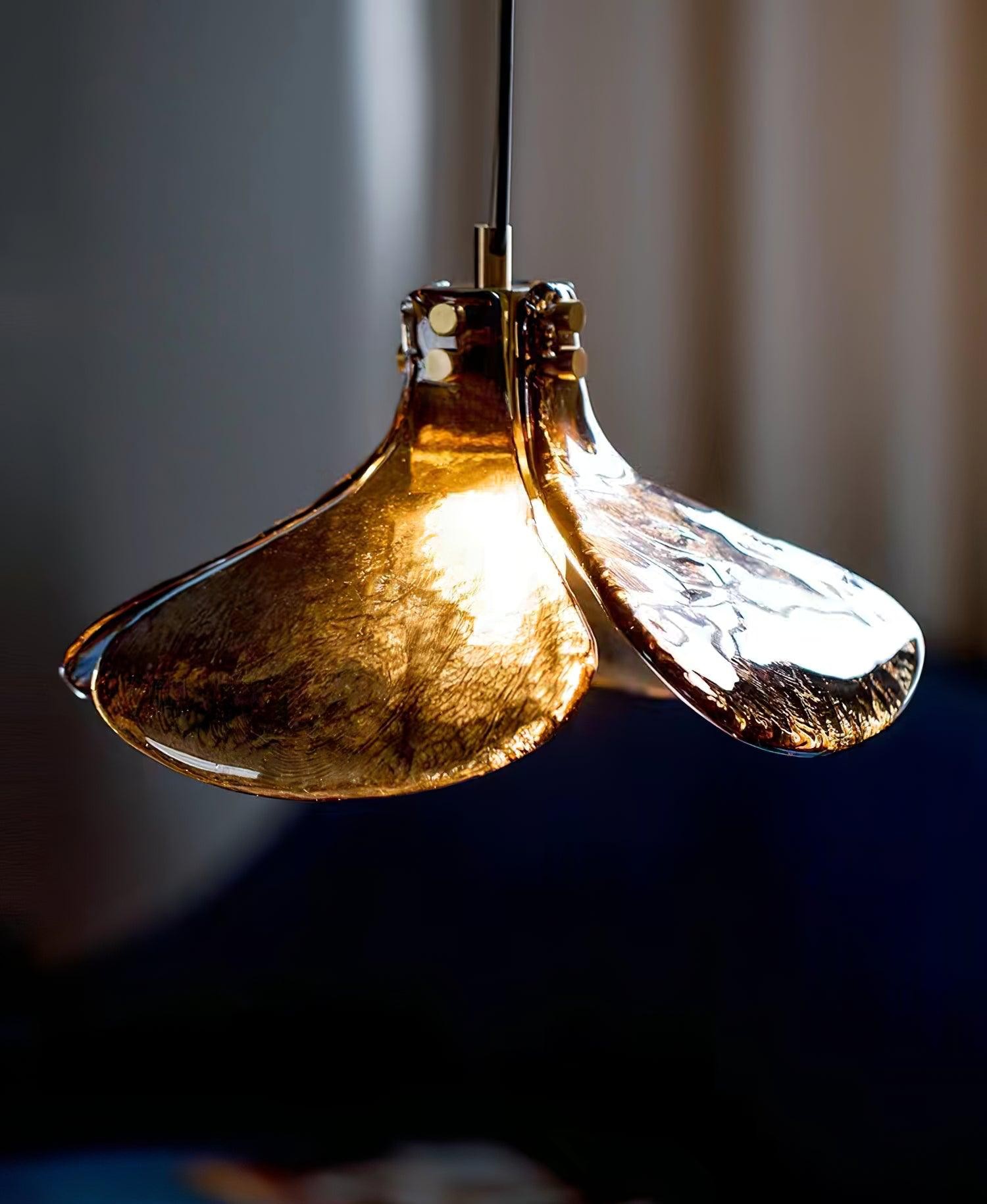 Vintage Clover Pendant Light M353