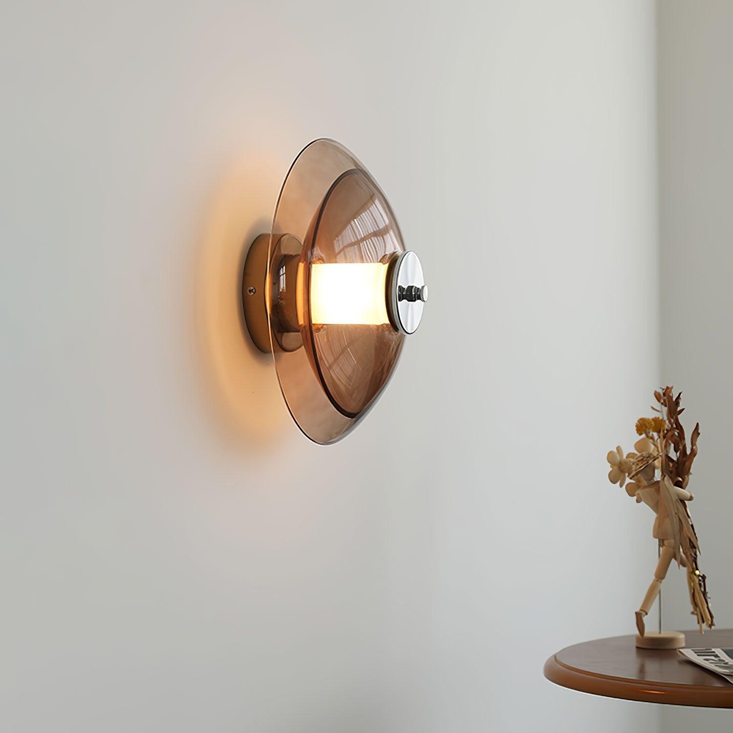Flying Saucer Plug-in Wall Light M365