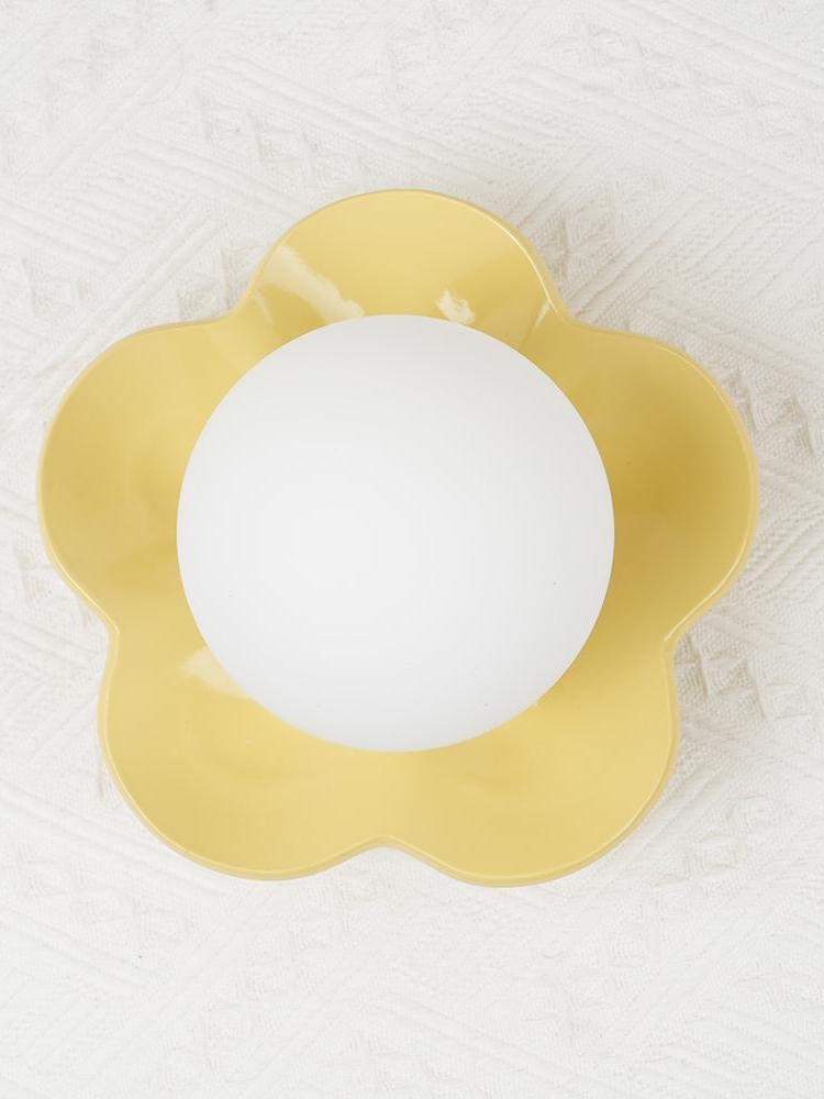 Floral Petal Wall Lamp - Nordic Sculptural Wall Light Living Room T129
