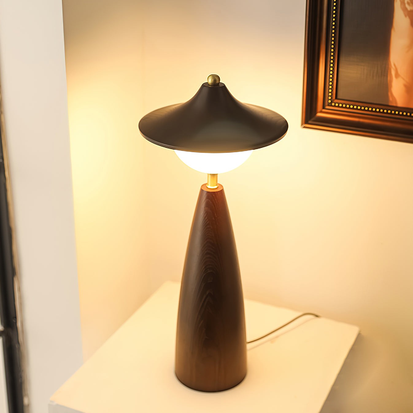 French Retro LED Bedside Table Lamp for Bedroom M225