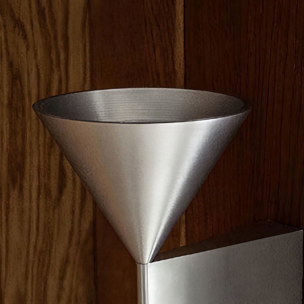 Metorq Sculptural Cone Wall Lamp - Minimal Wall Sconce for Entryway T1197