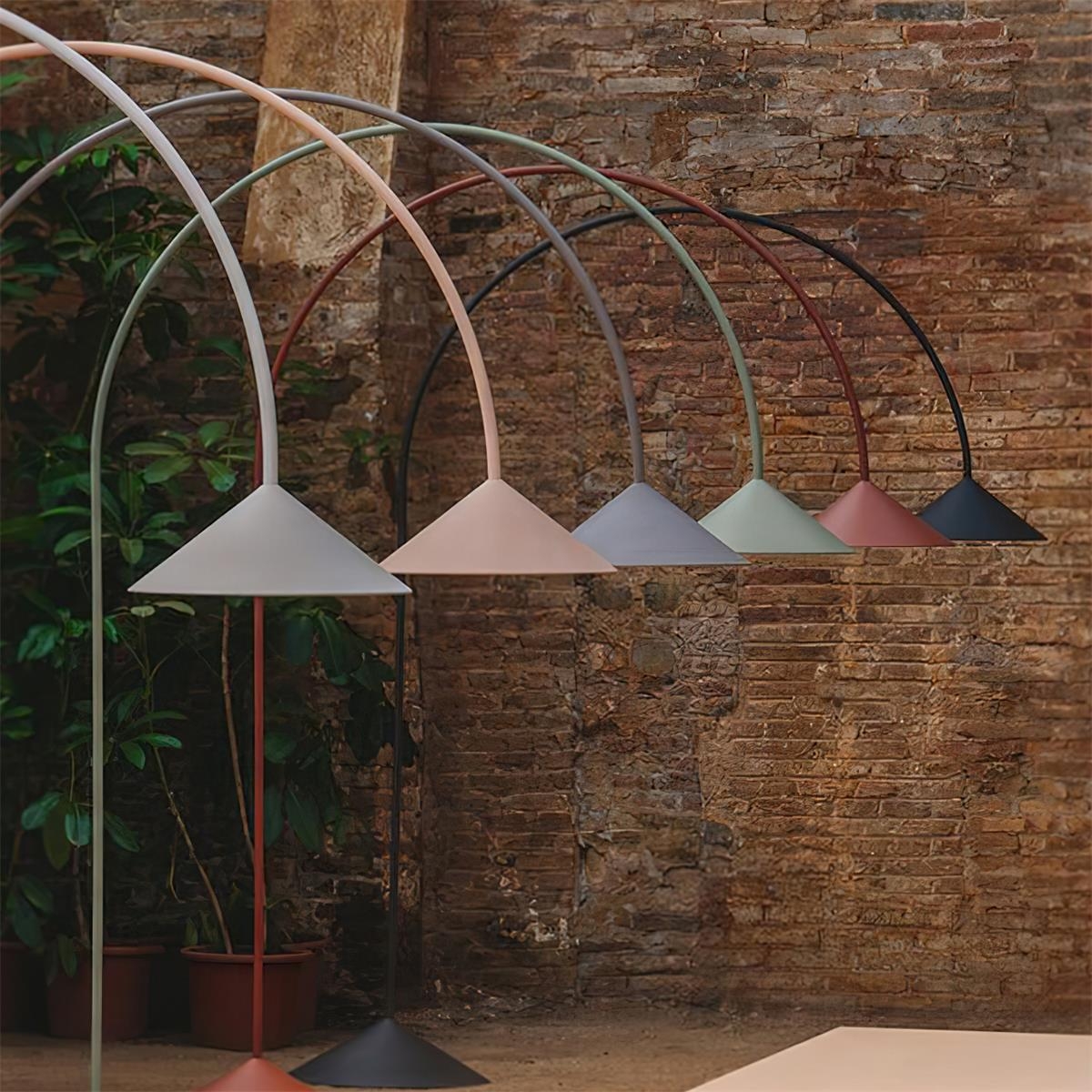 Orbitas Floor Lamp T1423