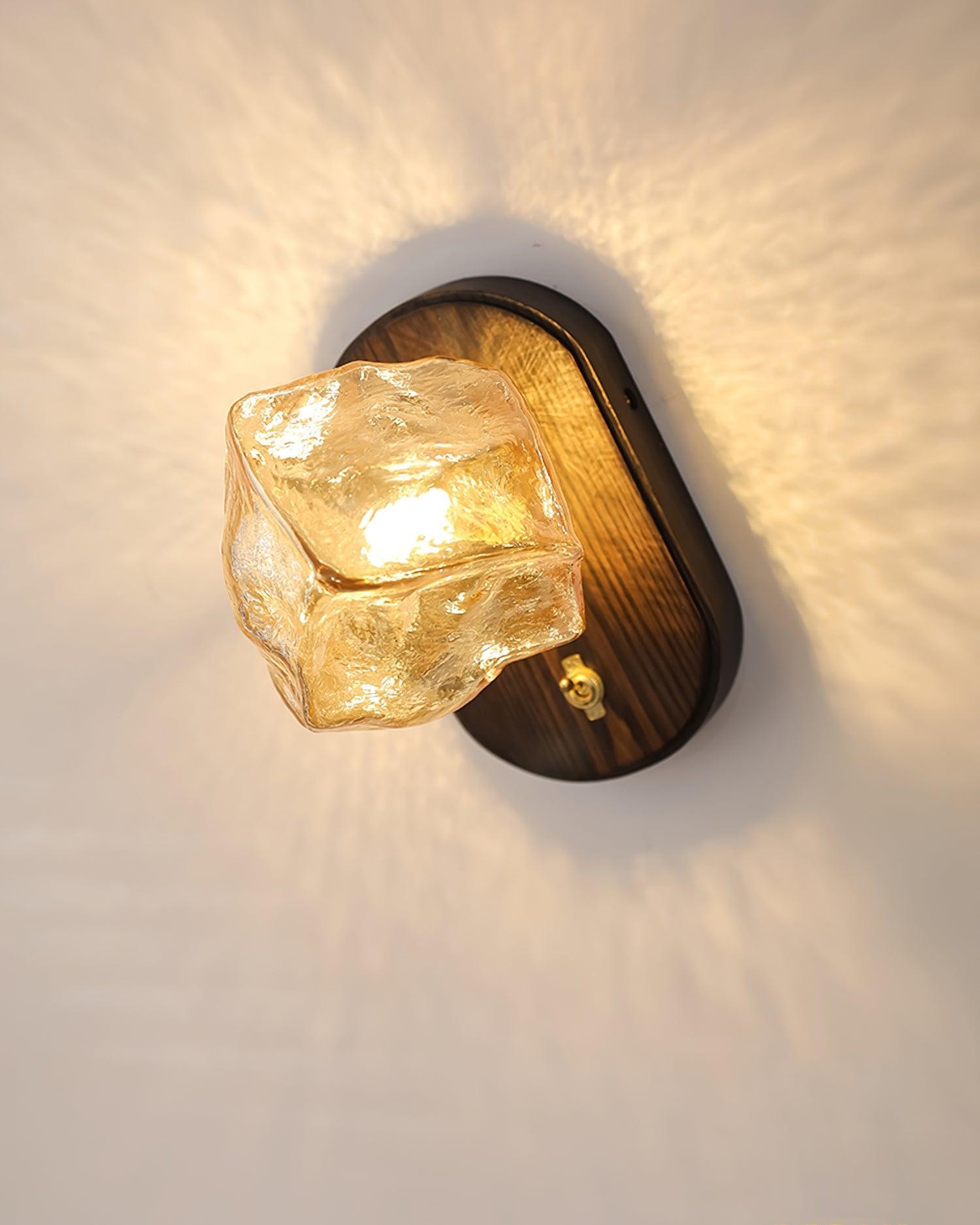 Ice Cubes Wall Lamp M272