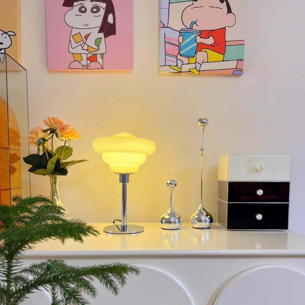 Modern Table Lamp Featuring Textured Glass Shade S247