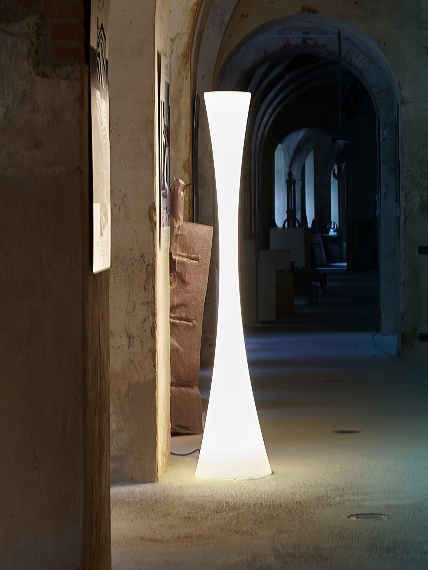 Romantic Simple White Column Floor Lamp G06