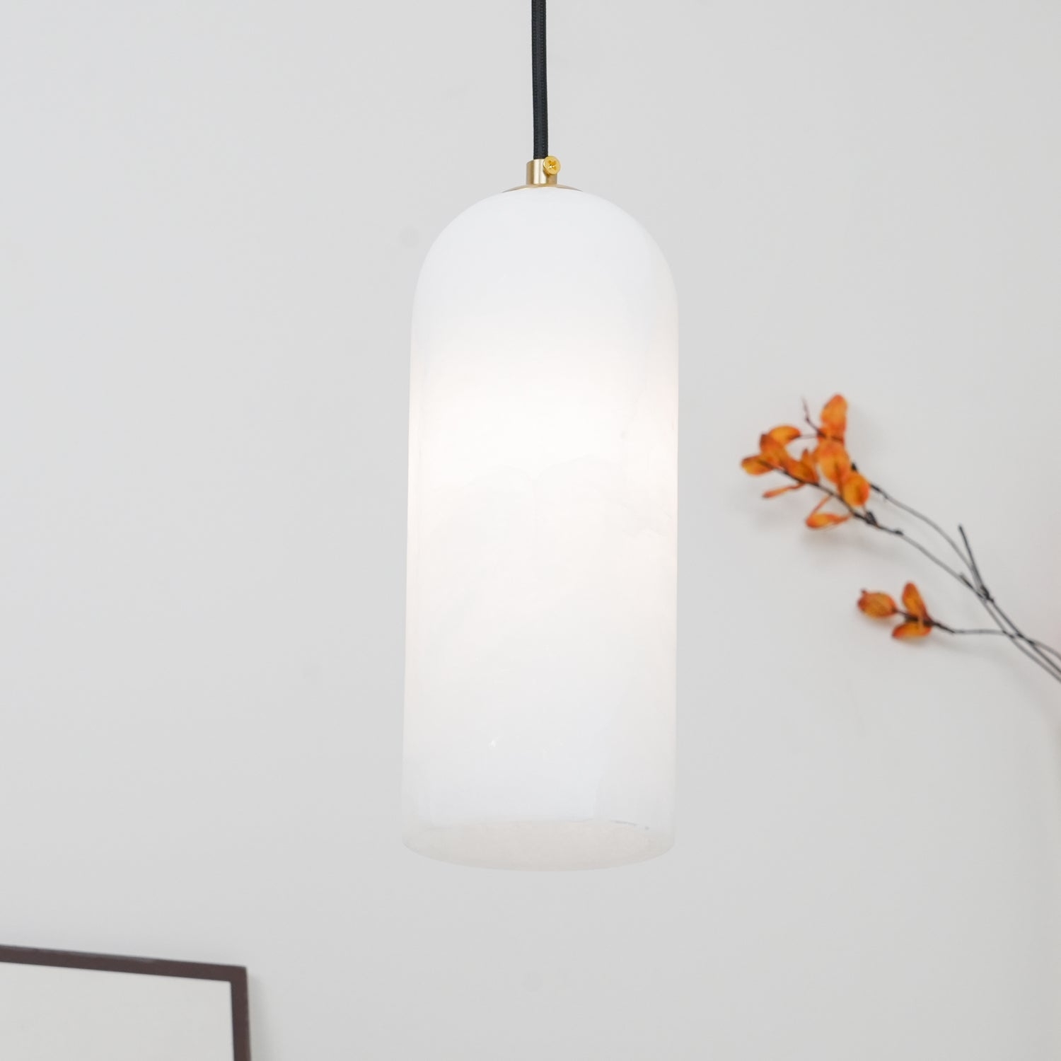 Nordic Modern  Alabaster Monty Pendant Light T2112