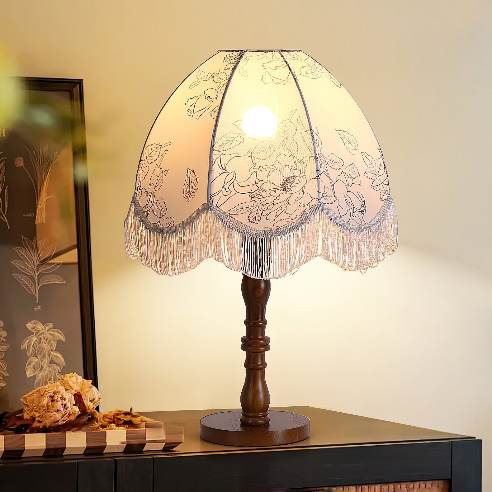 Luxury Printed Tassel Table Lamp M425
