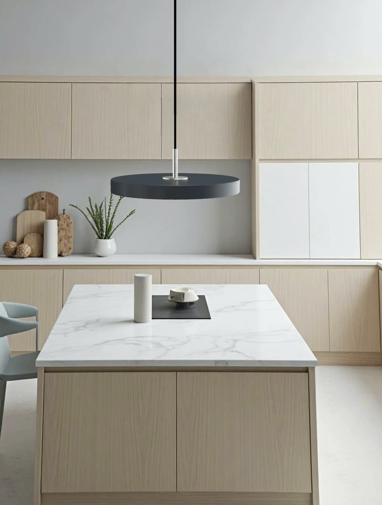 Modern Disc Pendant Light — Nordic Minimalist Fixture for Dining & Kitchen G102