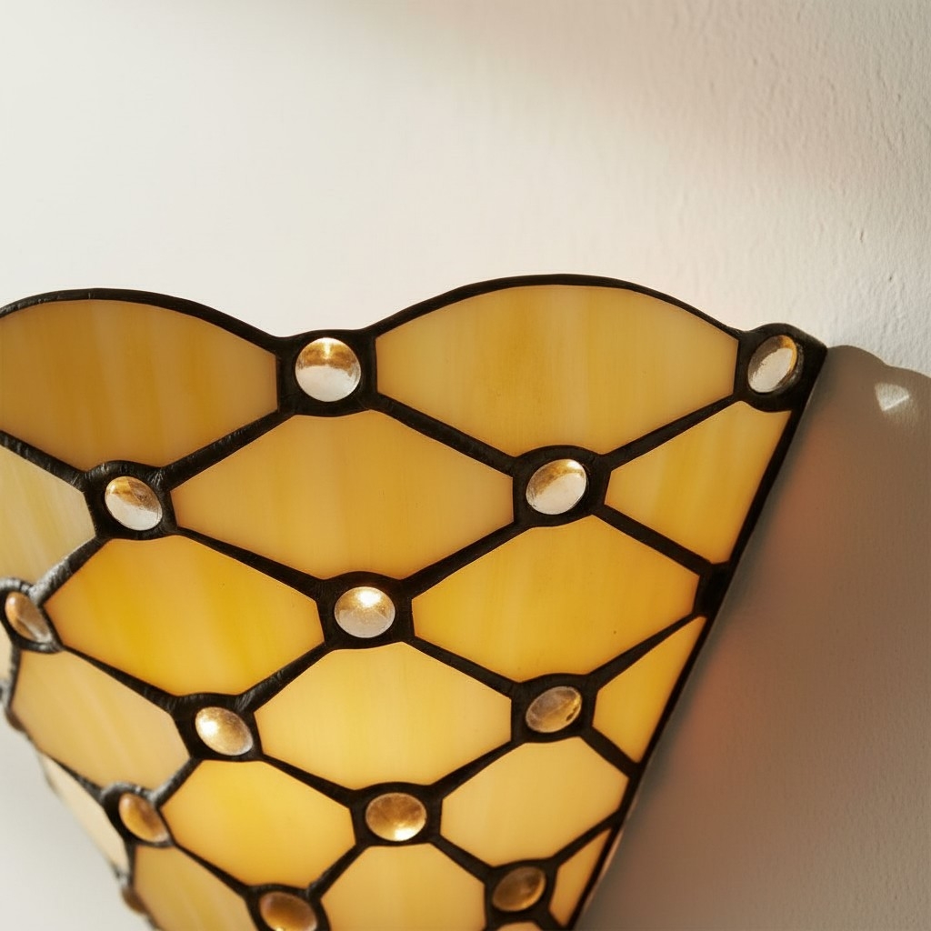 TF Pearl Elegant Glass Wall Light - Wall Sconce for Lounge Bedroom or Hallway T826