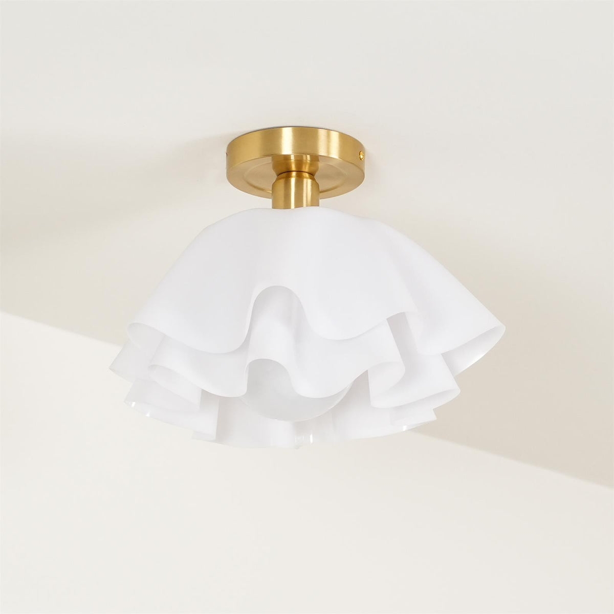 Lustra Pleated Retro Brass Acrylic Ceiling Light T2183