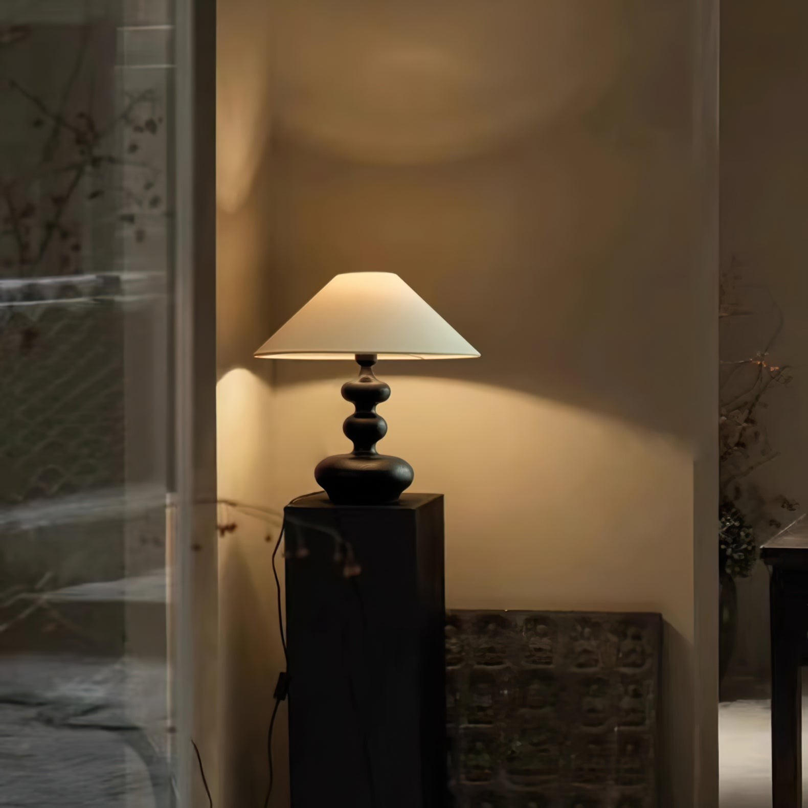 Nordic Retro Solid Wood Table Lamp M61
