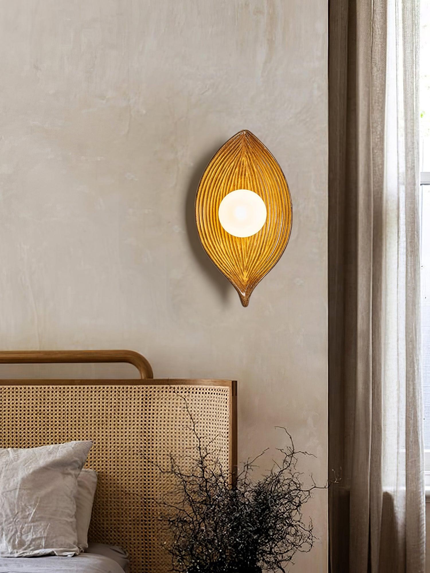 Leaf Canoe Wall Sconce M442