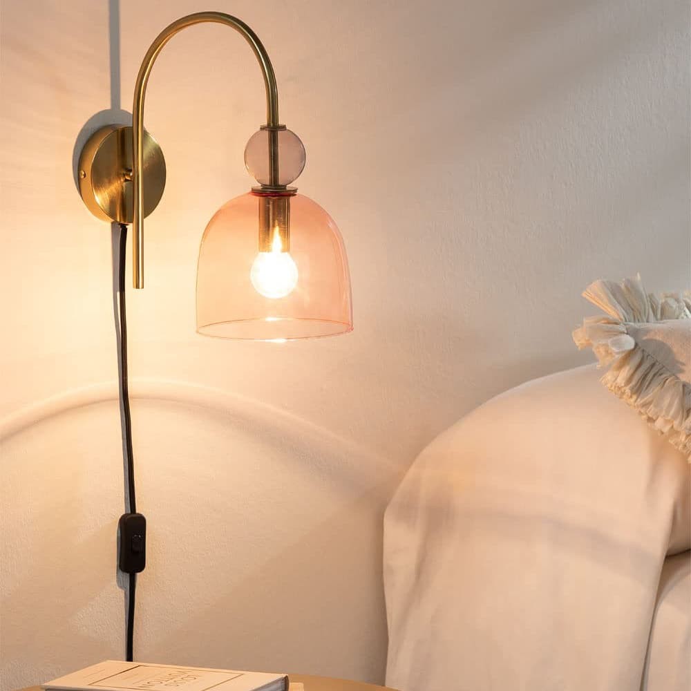 Contemporary Glass Lamp – Soft Glow for Modern Interiors S243