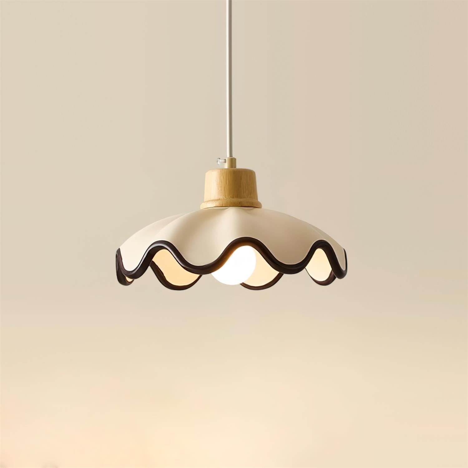 Tilda Pendant Lamp T428