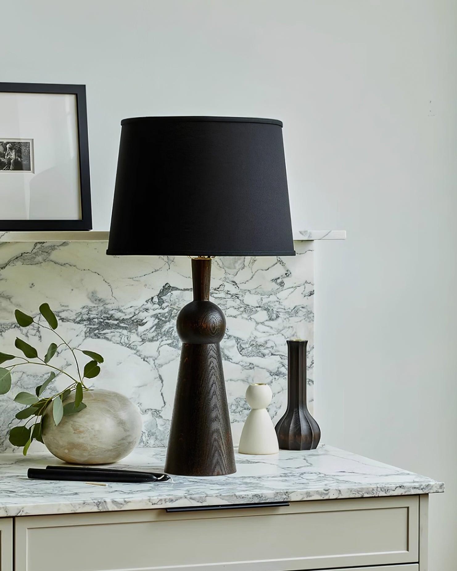Nordic Retro Solid Wood Fabric Table Lamp M572