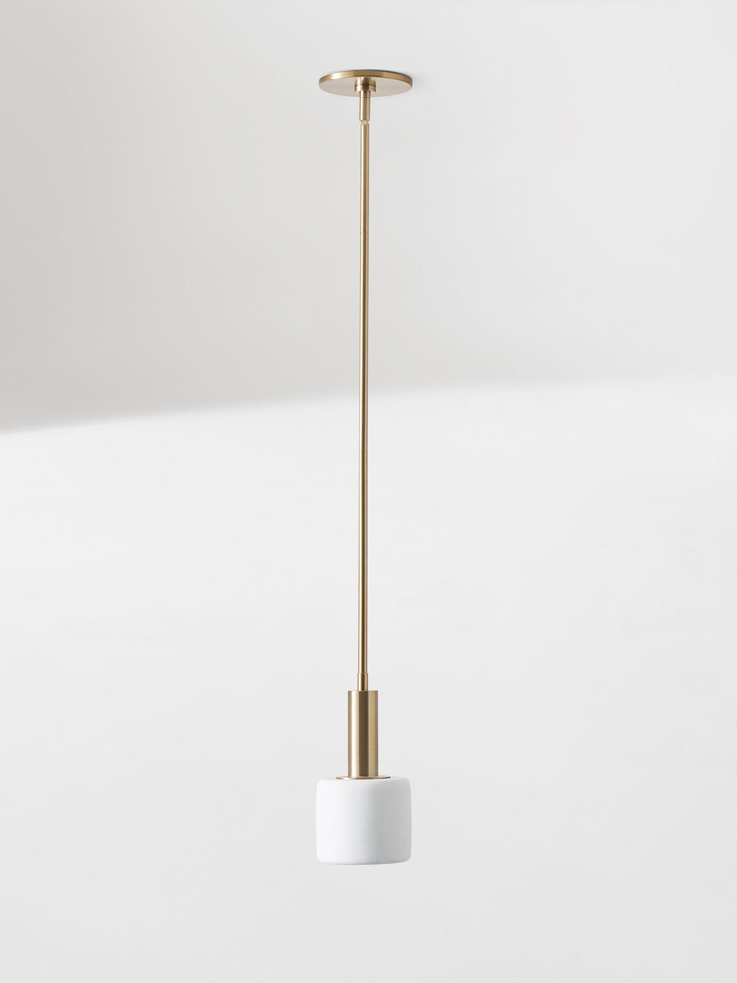 Modern Style Minimalist Porcelain Pendant Light G88