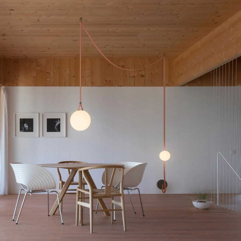 Flexible Belt-Style Pendant Lamp for Customizable Ambient Light S241