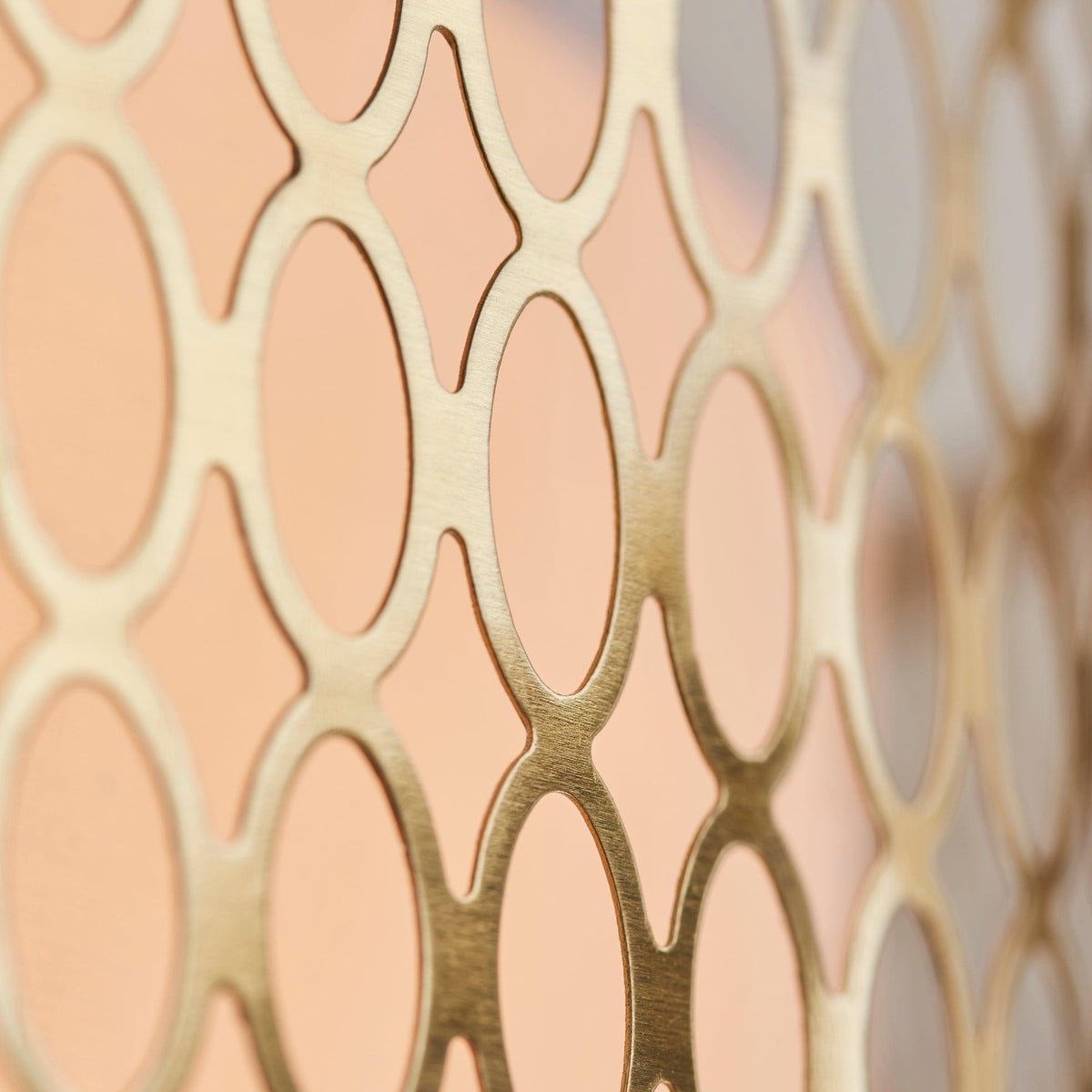 Liorin Geometric Mesh 3‑Light Flush Ceiling Light - Mesh Metal Frosted Glass Lamp for Living Room or Hallway T865