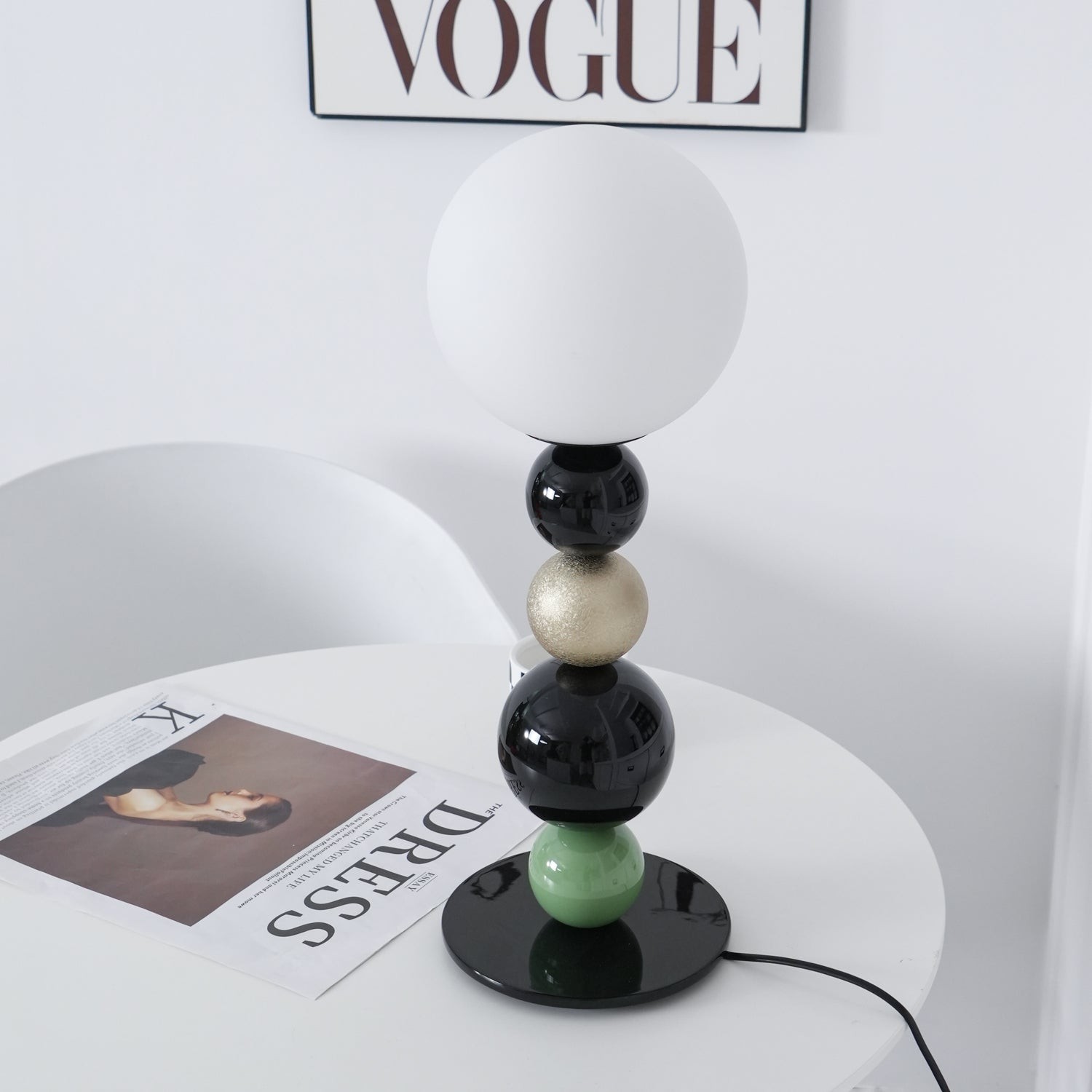 Round Balls Stacking Green Table Lamp M417