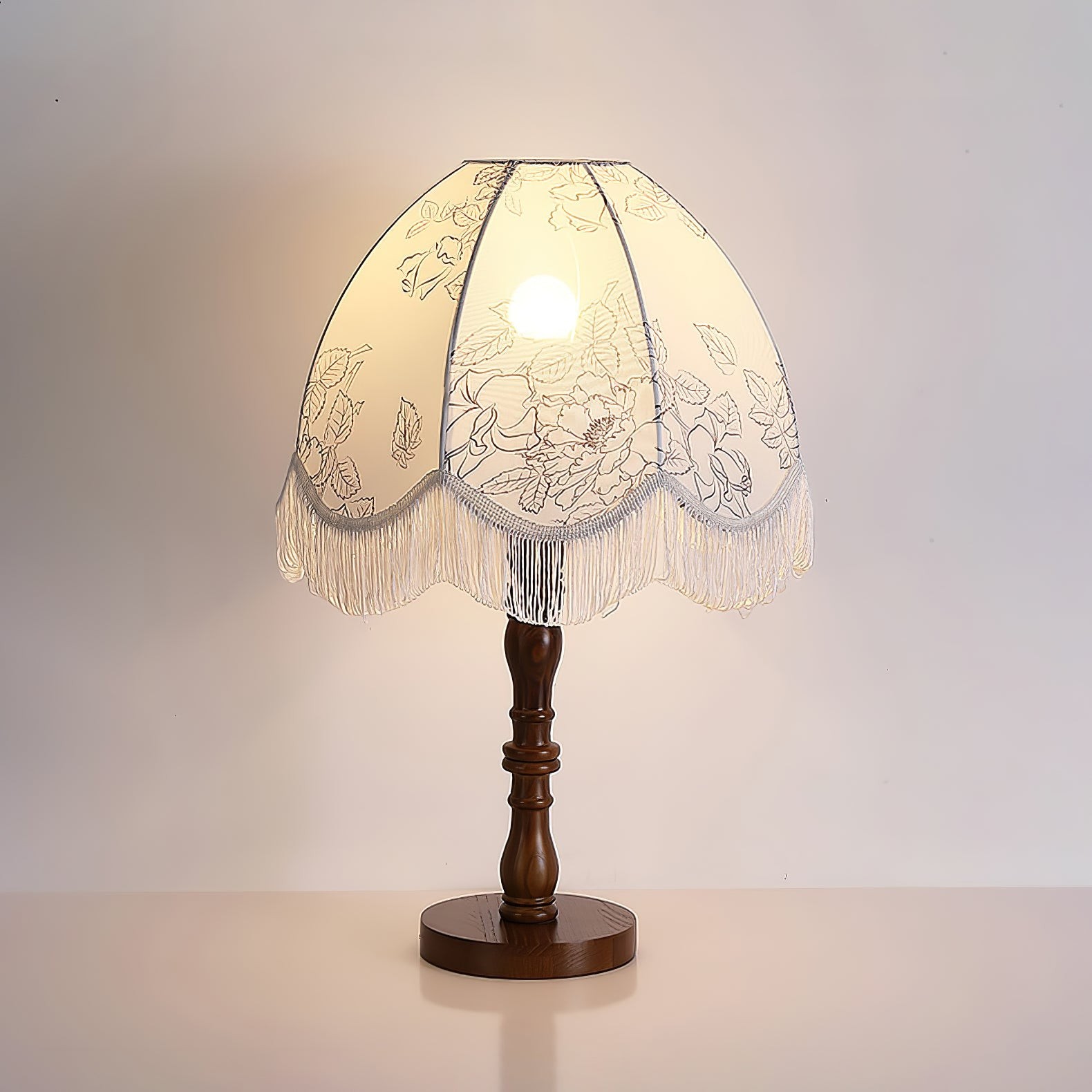 Luxury Printed Tassel Table Lamp M425