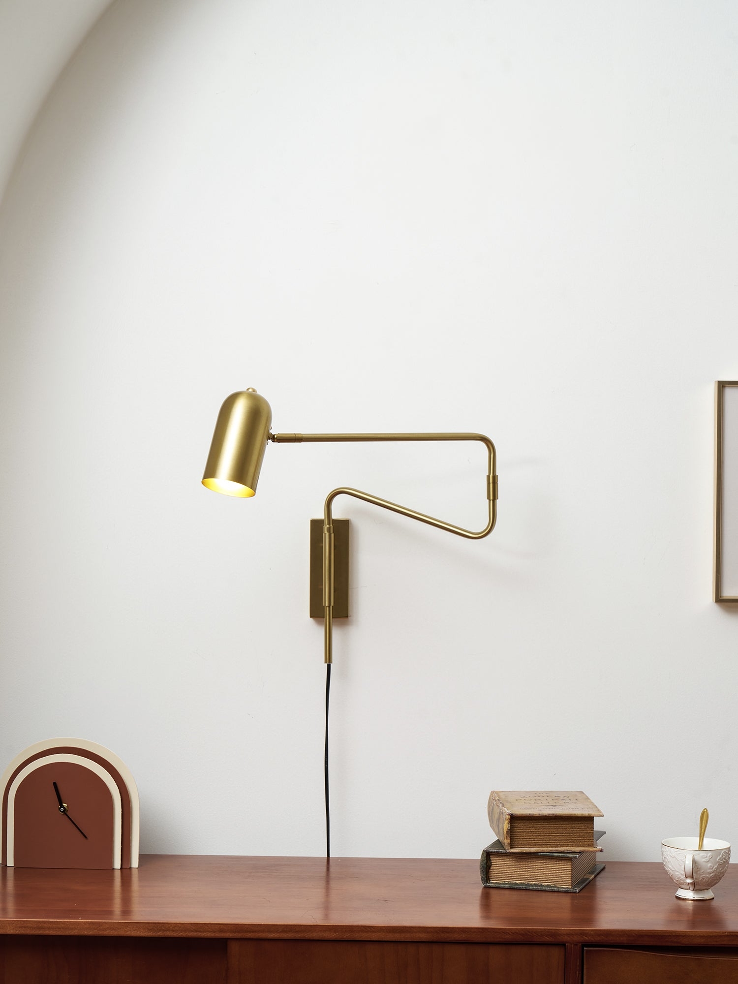 Adjustable Arm Plug In Wall Lamp T1595