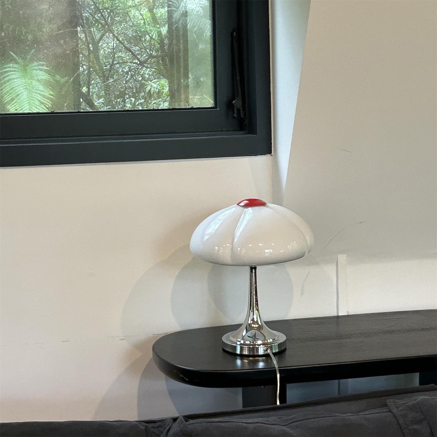 Cream Style Glass Mushroom Table Lamp M220