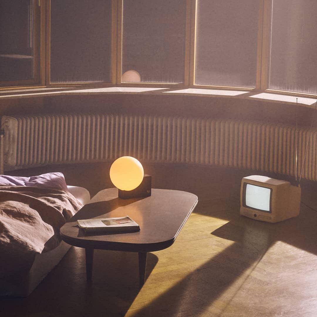 Geometric Lamp Base Glass Globe Table Lamp M362