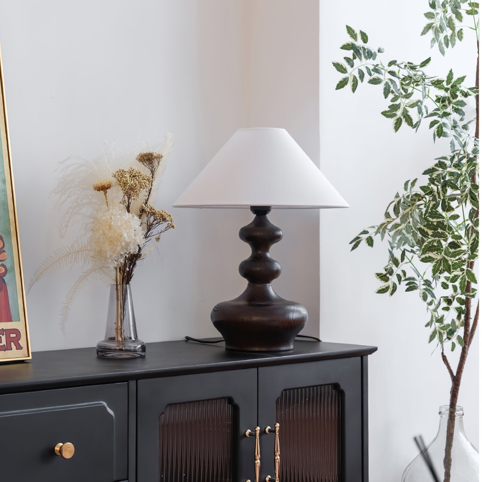 Nordic Retro Solid Wood Table Lamp M61