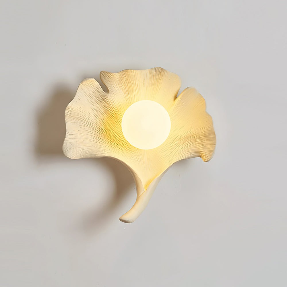 Vintage Ginkgo Leaf Resin Wall Lamp M157
