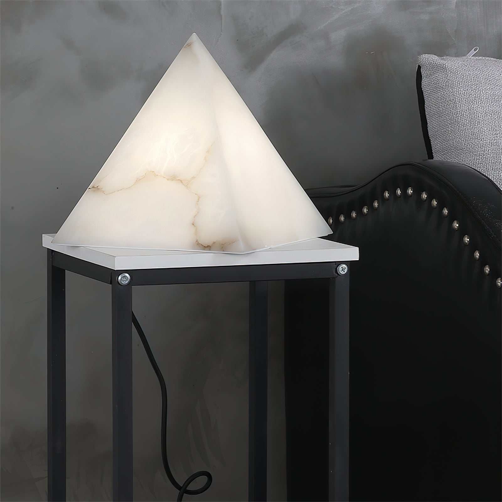 Alabaster Pyramid Table Lamp T1652
