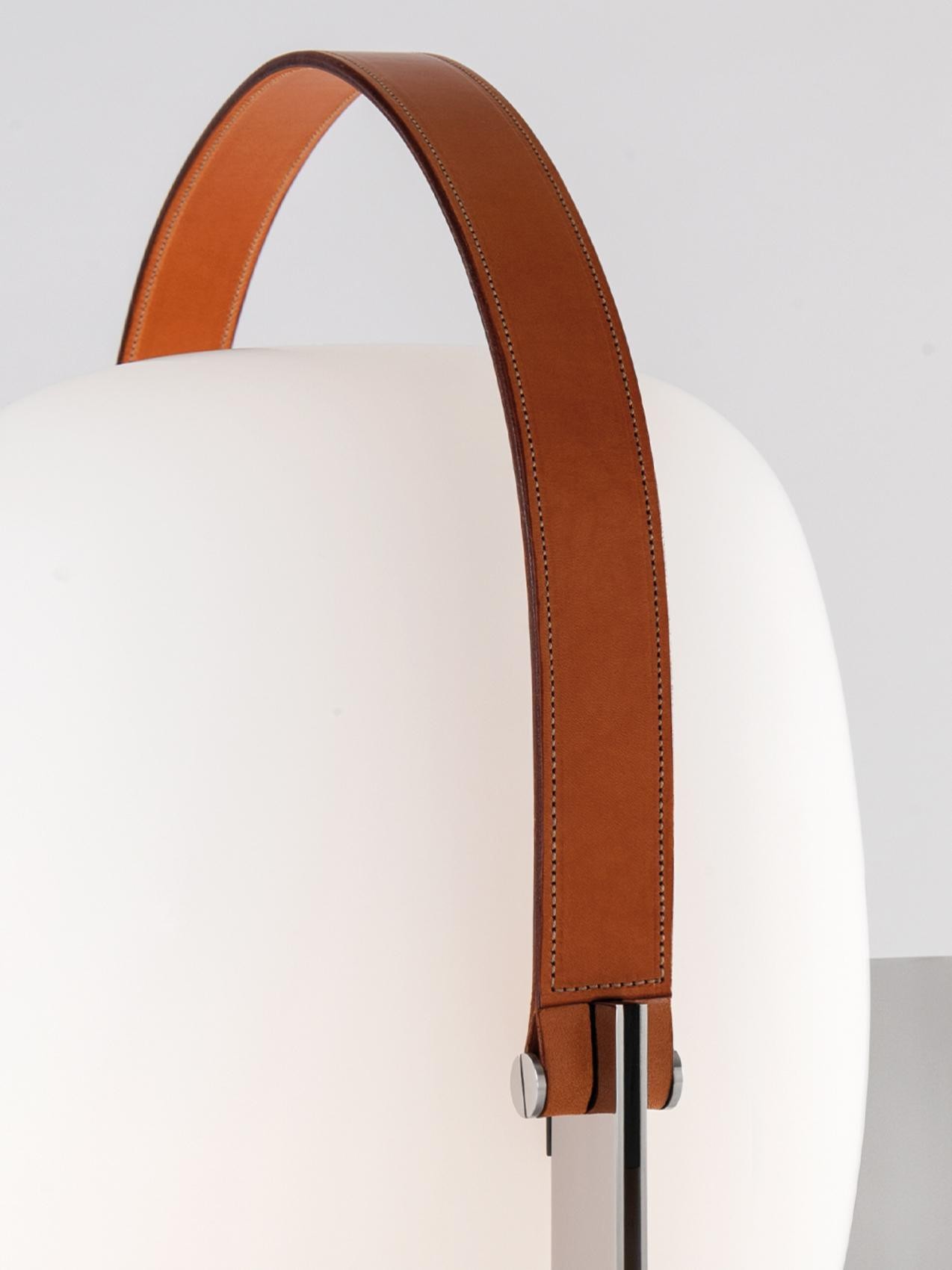 Portable Lantern Table Lamp M515