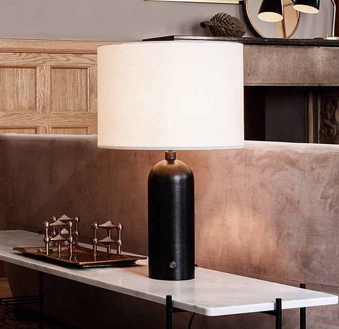 Gravity Table Lamp