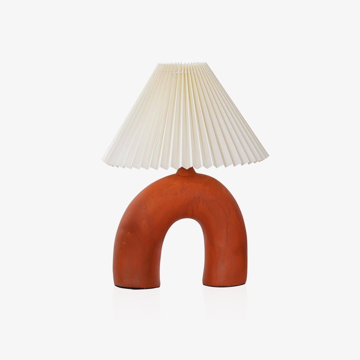 Arched Pleated Table Lamp M391