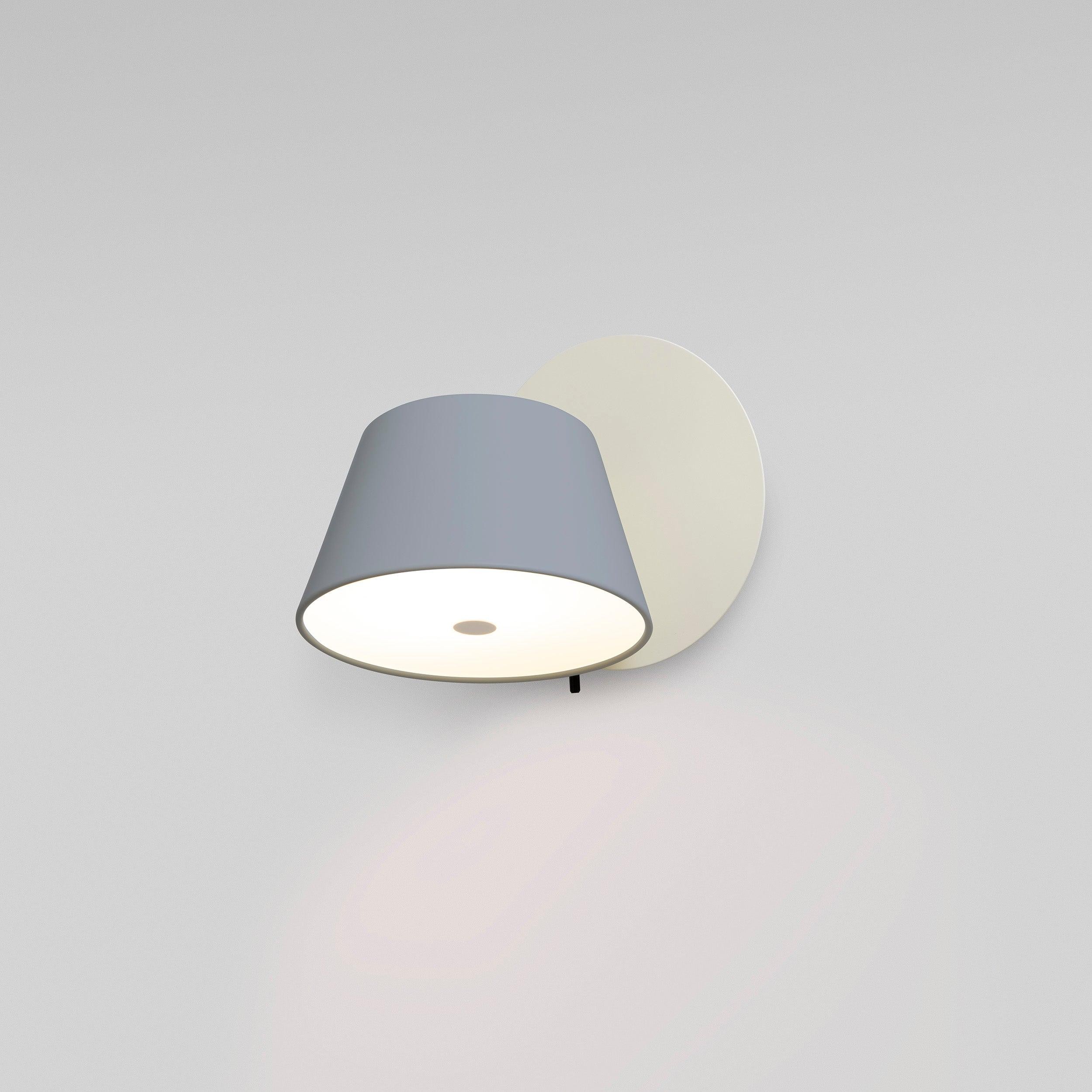Simple Bedroom Bedside Reading Wall Lamp M168