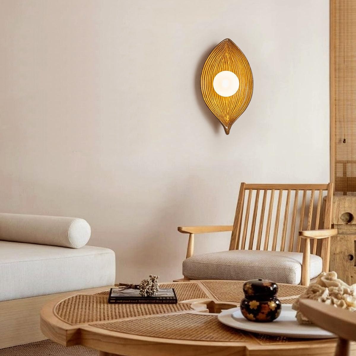Contemporary Nordic Leaf Resin Wall Light M268