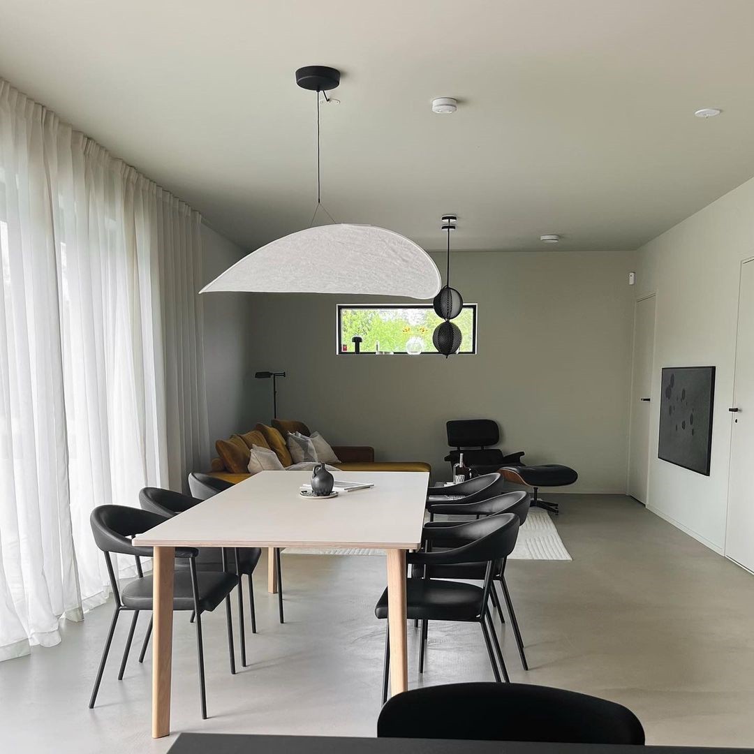Tense Pendant Lamp - Contemporary Silk Design for Dining Area S51
