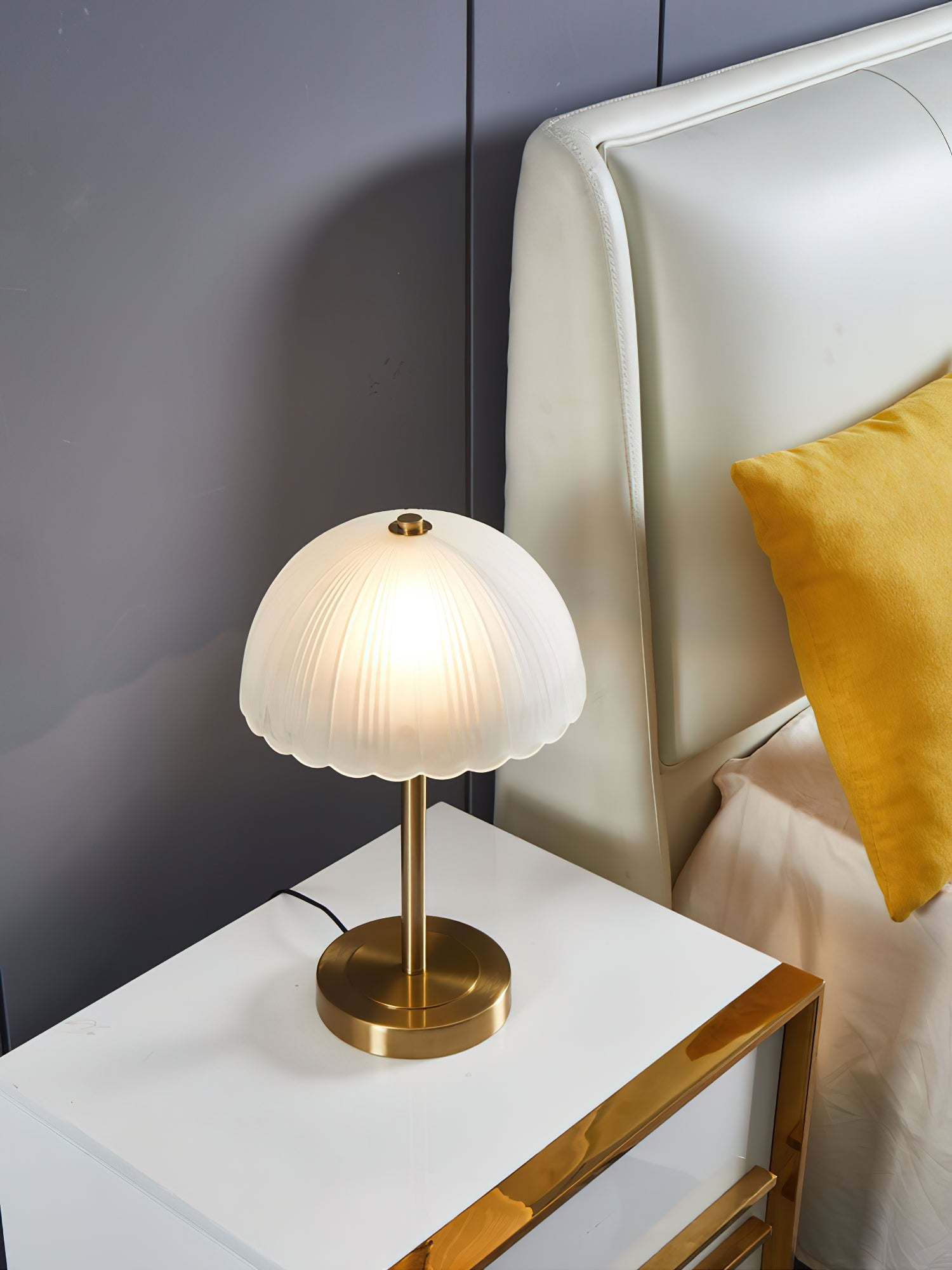 Small Umbrella Table Lamp T1665