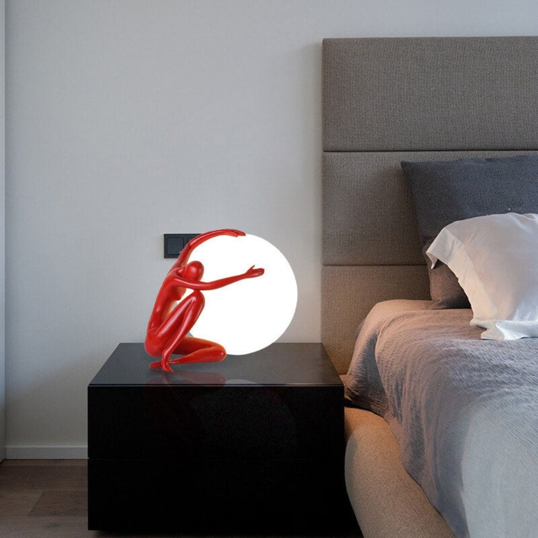 Humanoid Ball Holding Table Lamp M583
