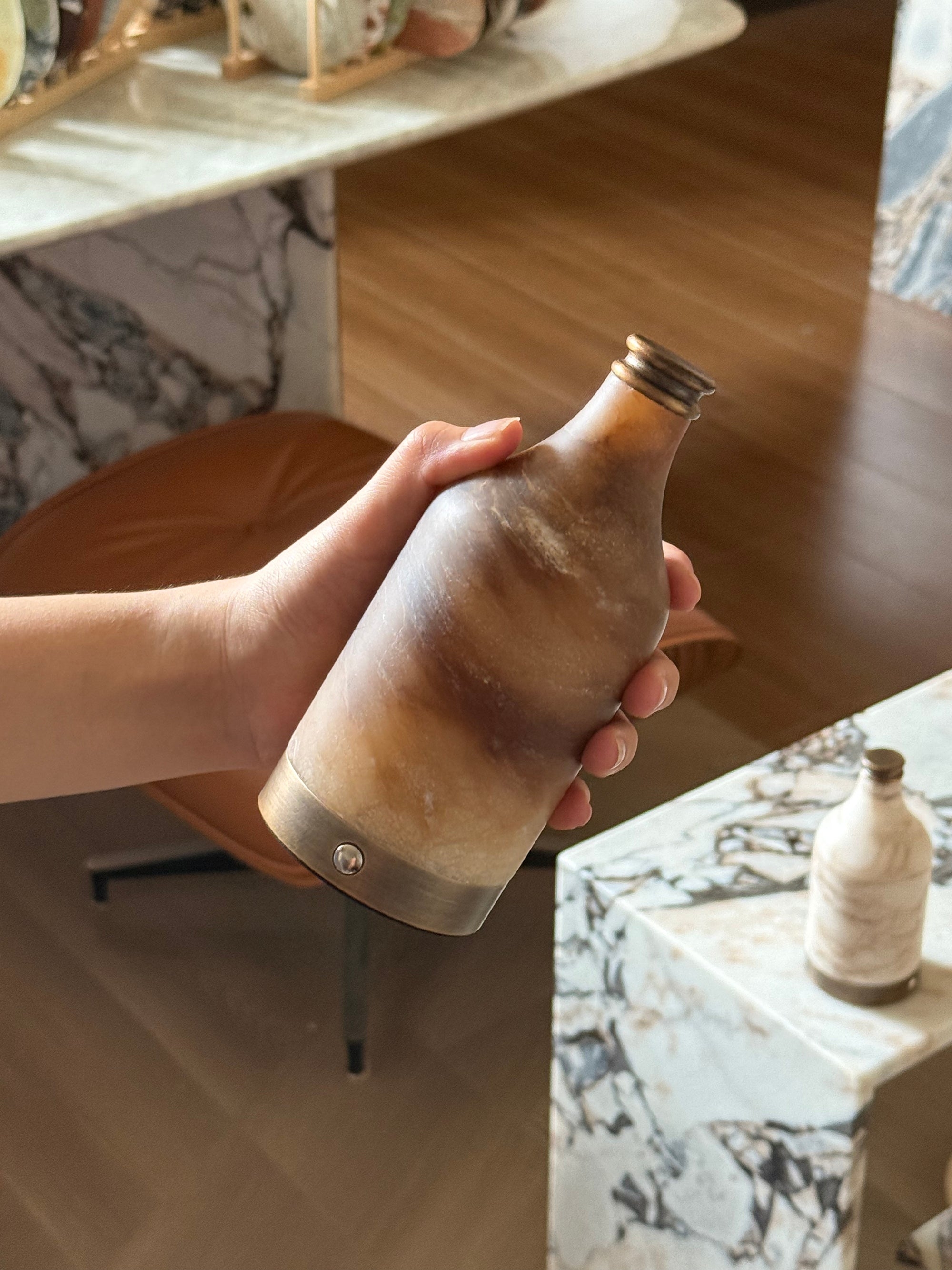 Wine Bottle Alabaster Table Lamp (Built-in Battery) T1893