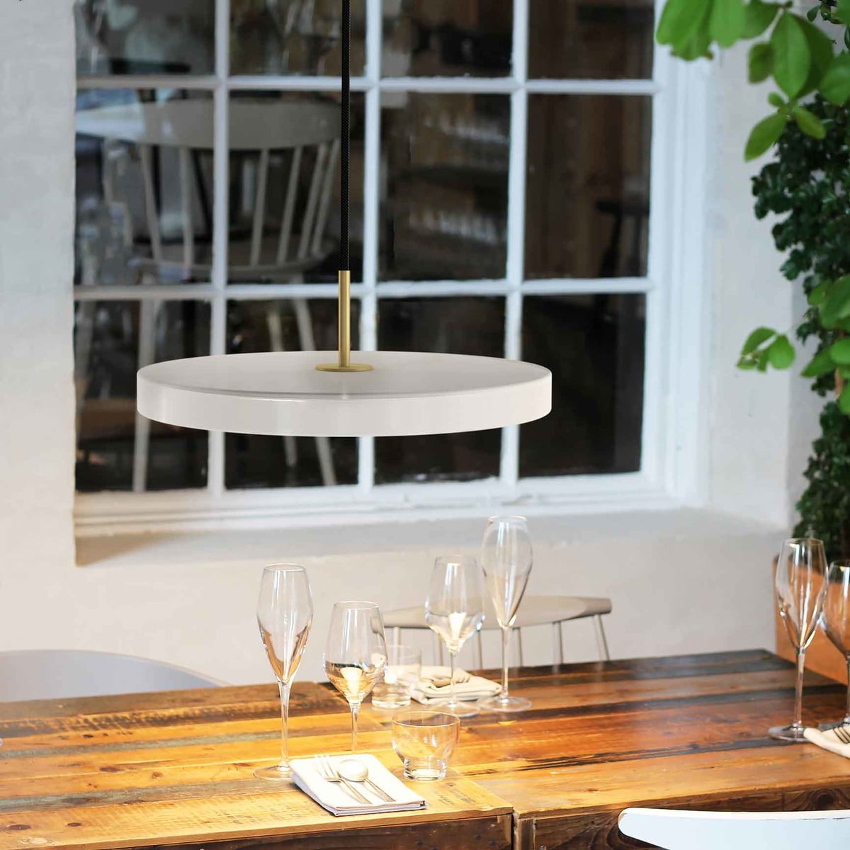 Asteria Pendant Light - Minimal LED Pendant for Living Room