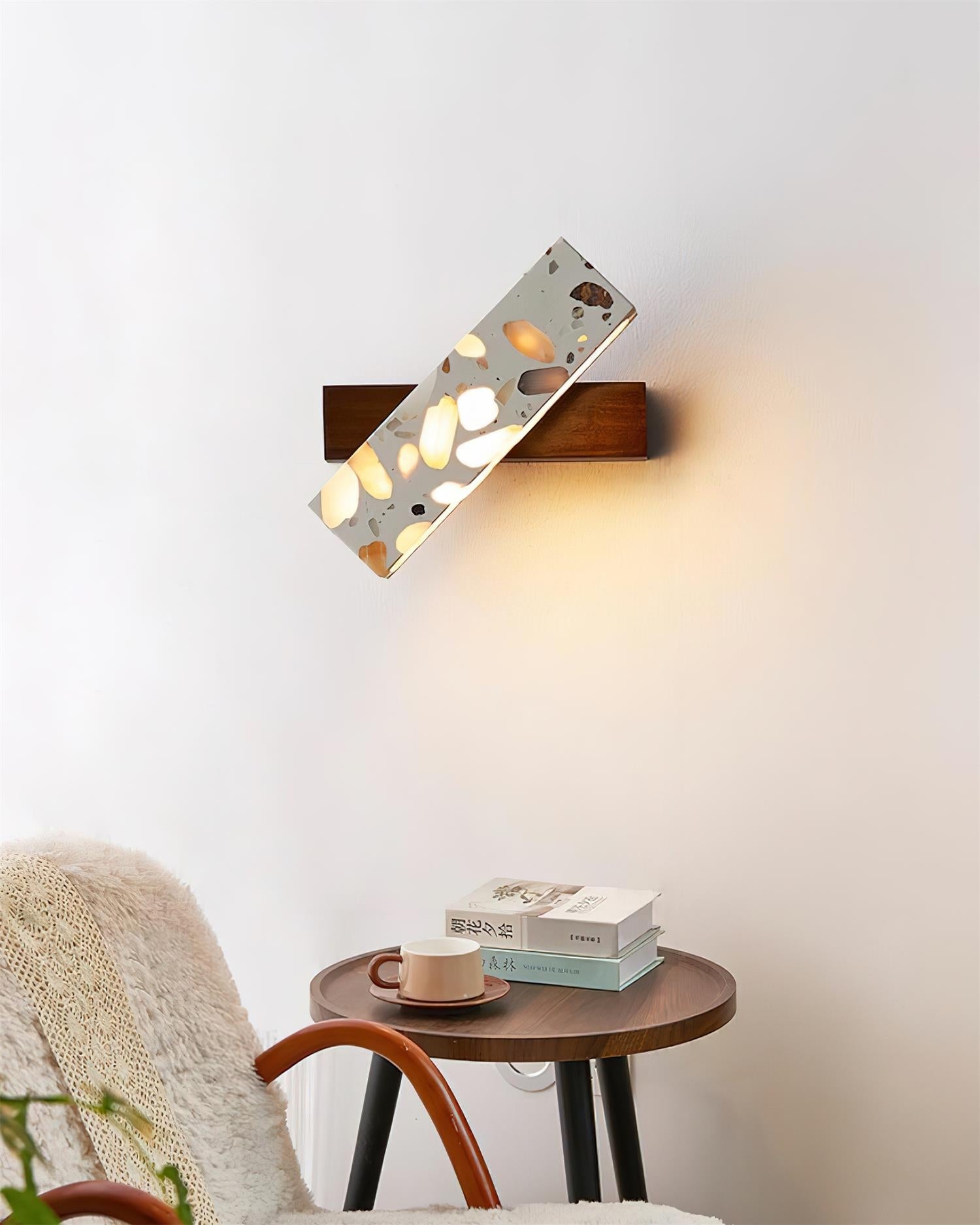 Soltera Wall Lamp T1400