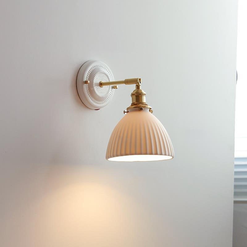 Vintage Ceramic & Brass Wall Sconce – Elegant Lighting for Bedrooms & Hallways T265