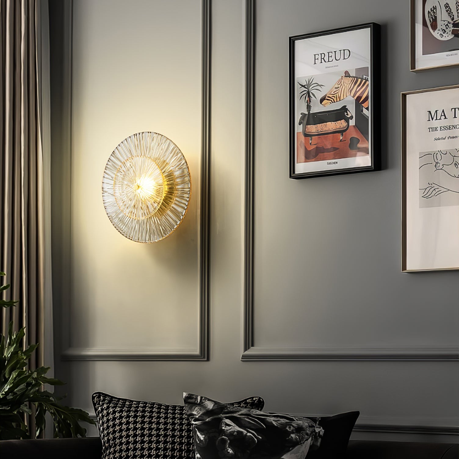 Modern Creative Round Crystal Wall Lamp M14