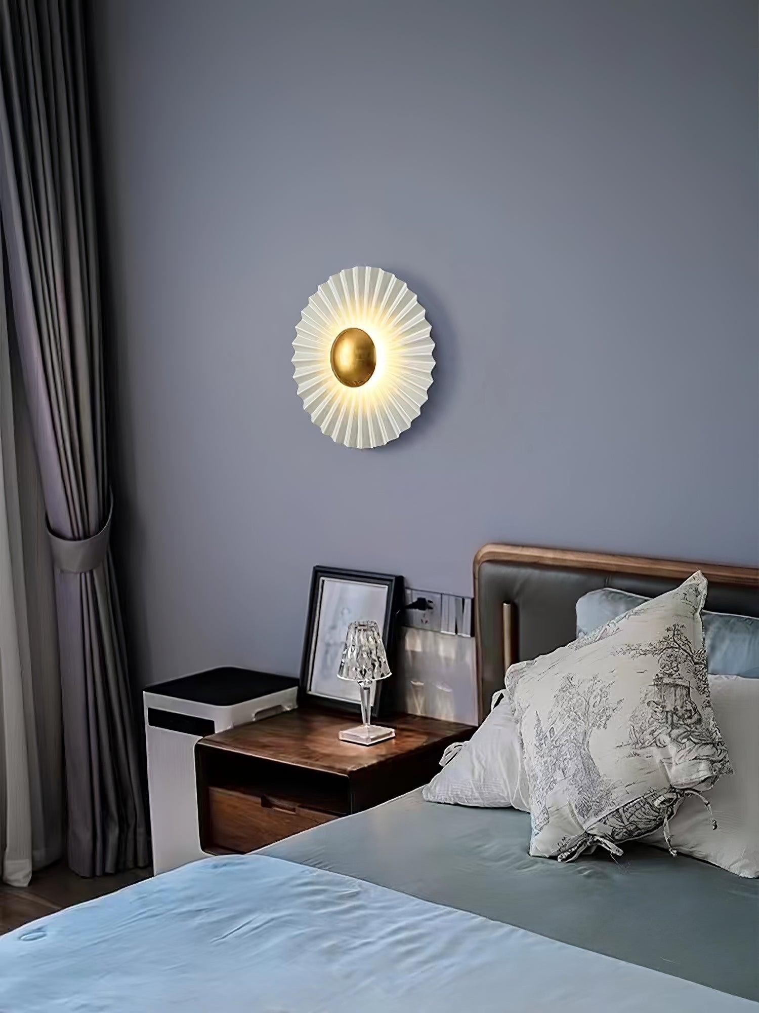 Modern Creative Scallop Wall Lamp M312