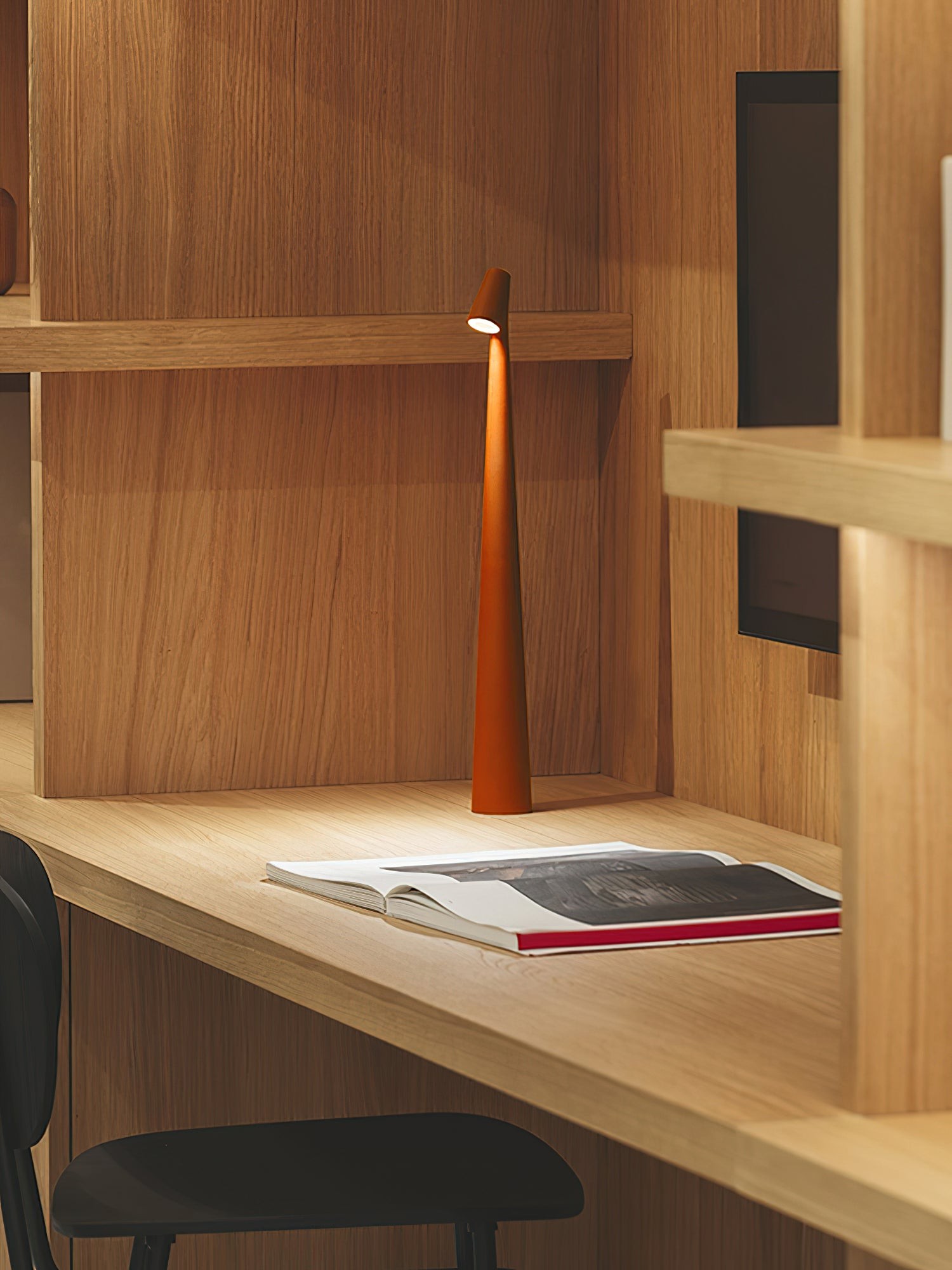 Creative Tall Portable Table Lamp M393