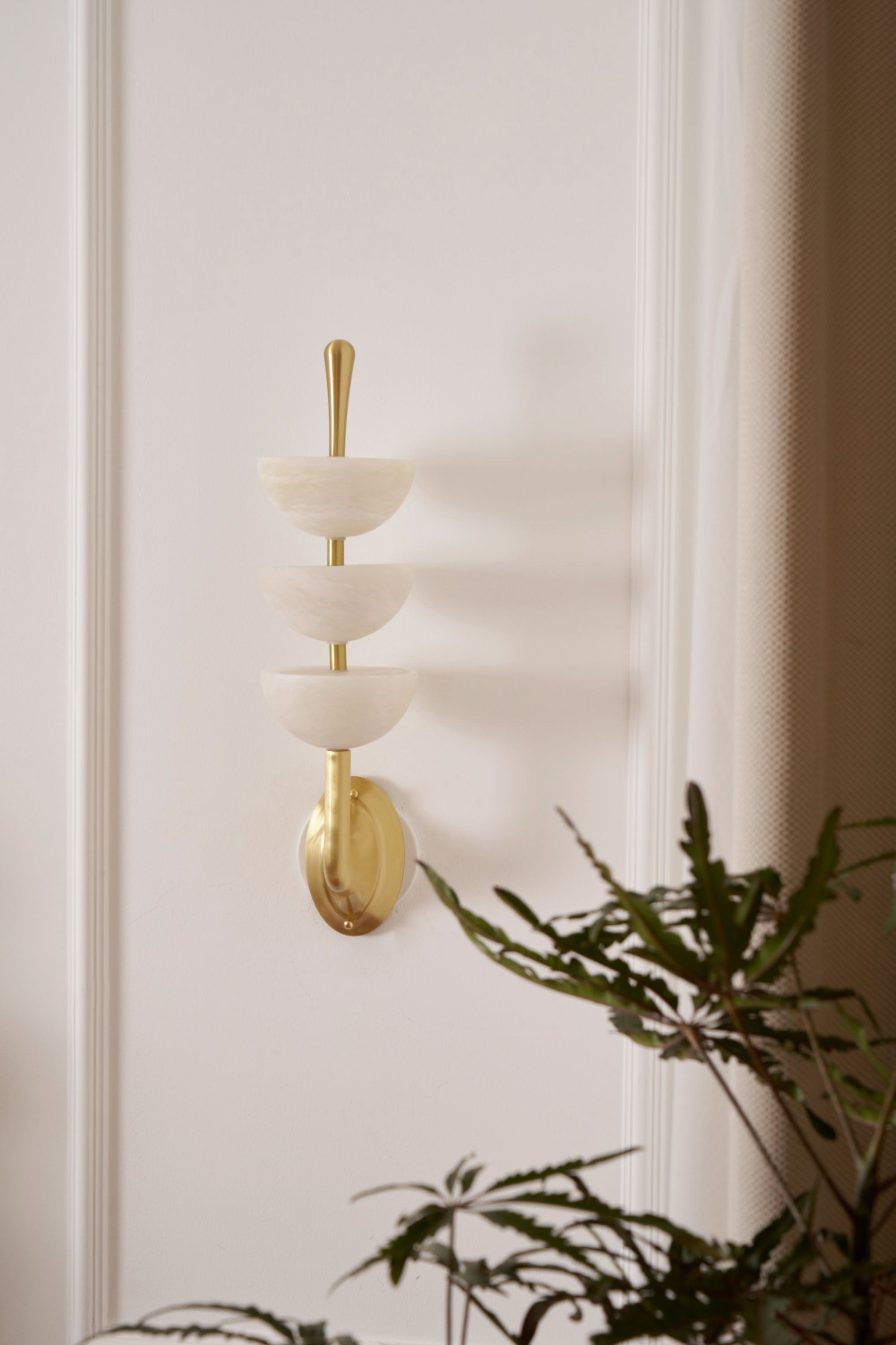 Triple Alabaster Wall Lamp T1789