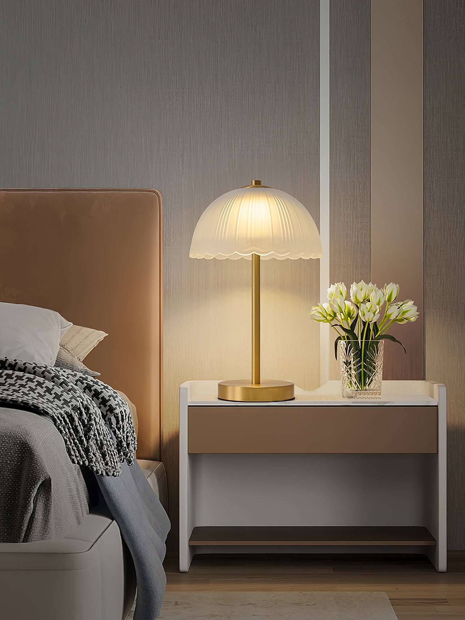Small Umbrella Table Lamp T1665