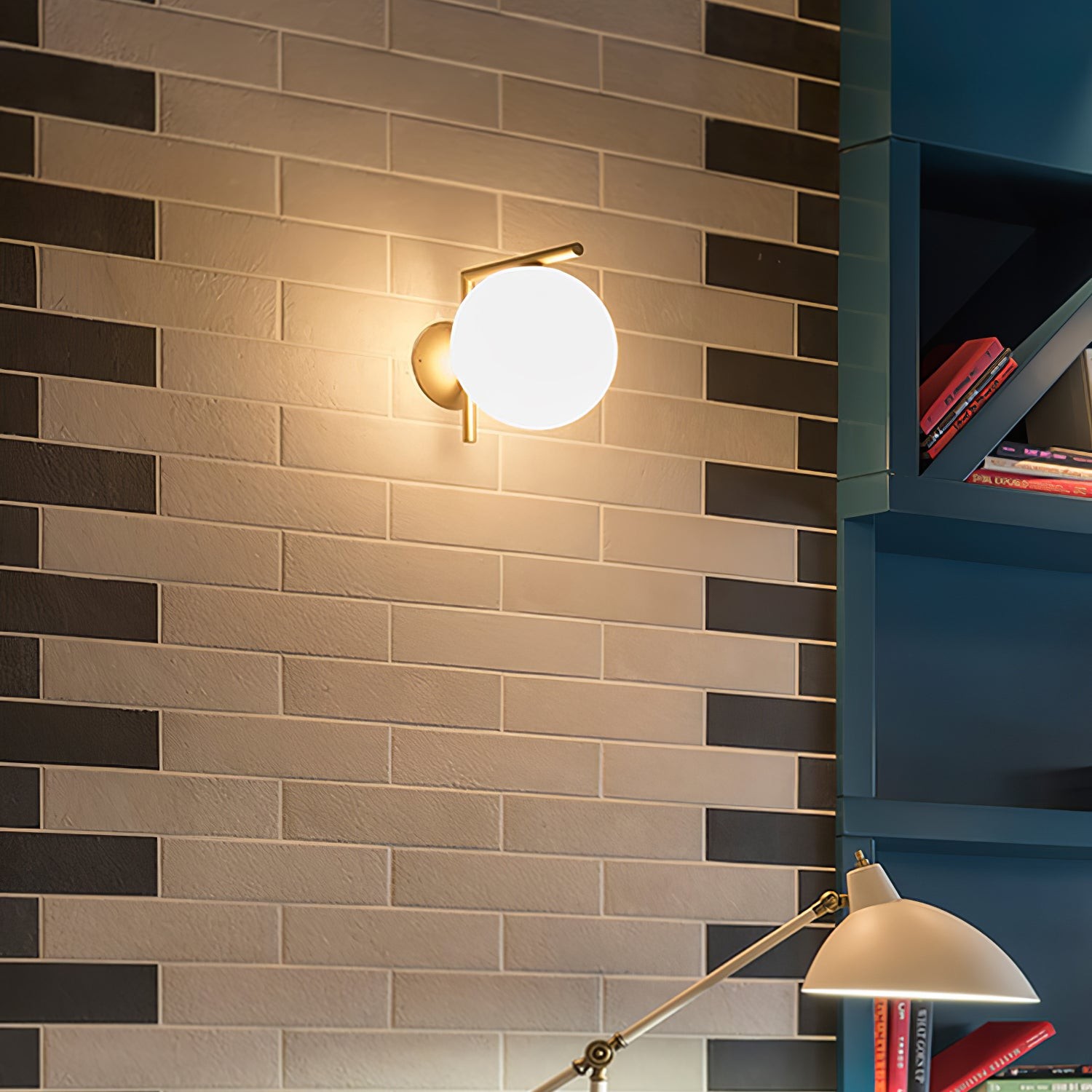 Iscalia Wall/Ceiling Light – Globe Design for Living Room