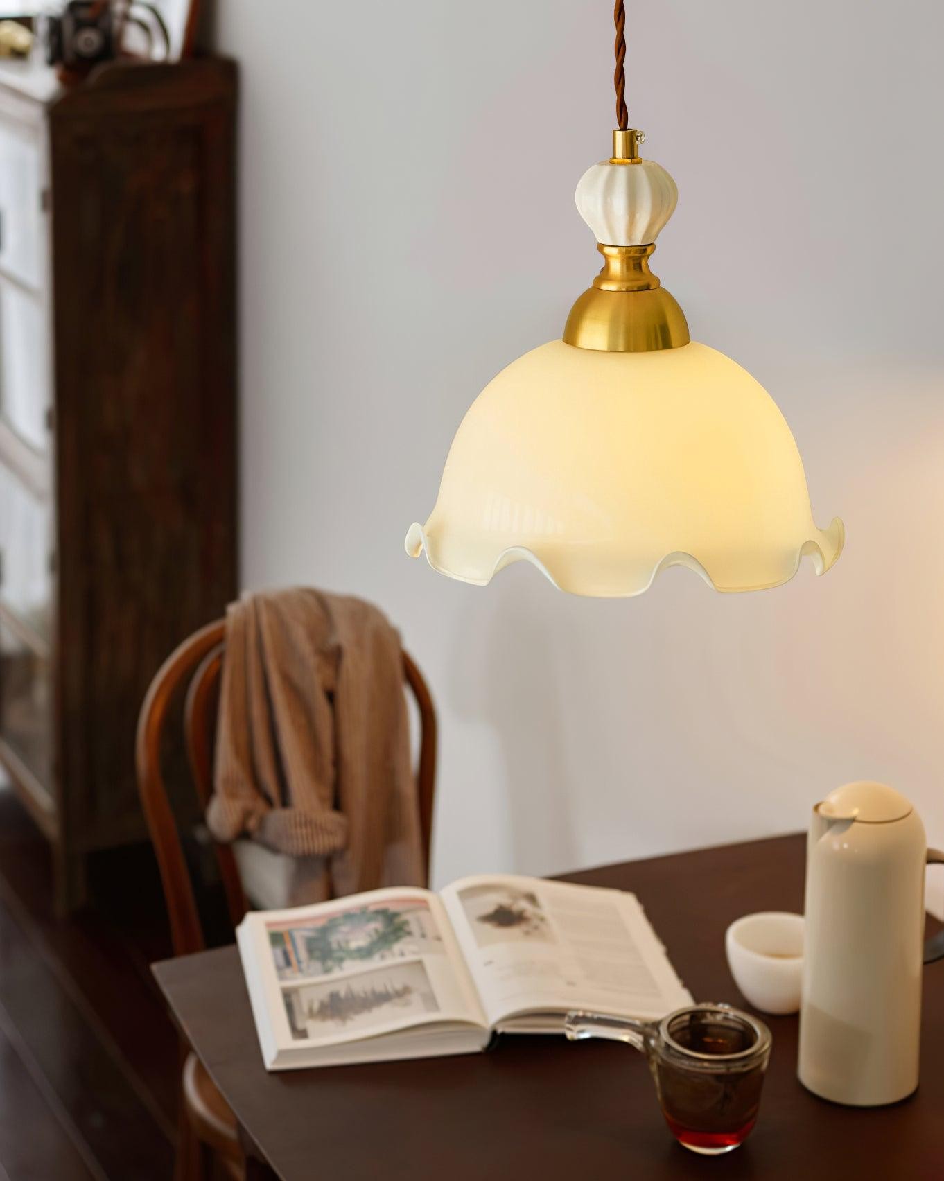 Elegant Bud Pendant Lamp P008