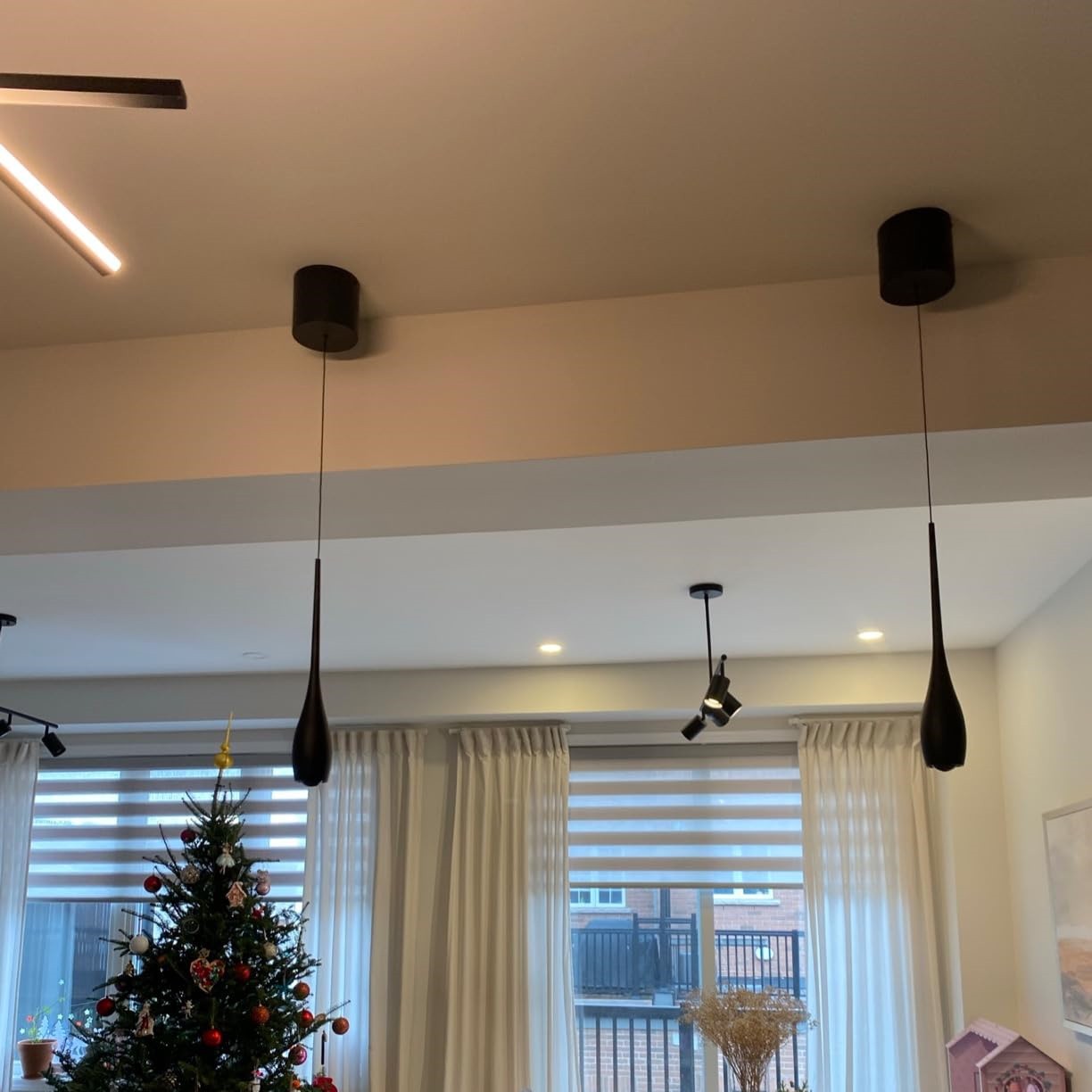 Minimalist Water Drop Pendant Light S75